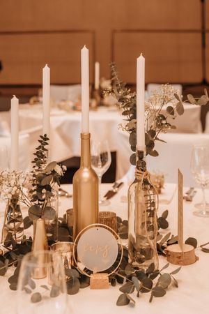 Table de mariage dorée