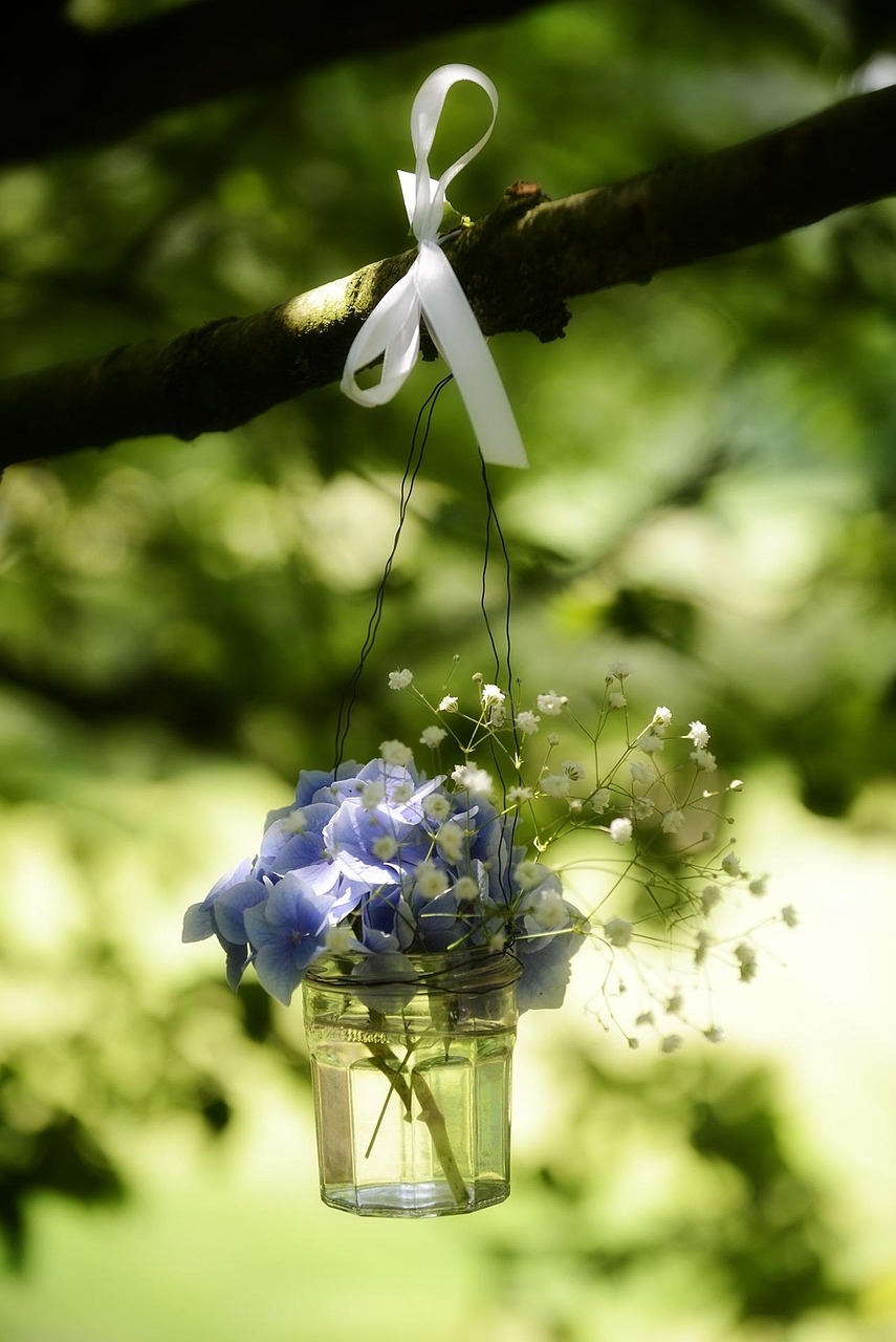 Fleurs suspendues